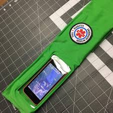 Smartphone Belt, Insulin Pump Belt, Dexcom Tummietote Belt w/ smartphone size window-Kelly Green